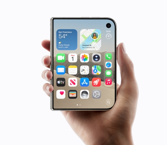 “iPhone Duo” загварыг худалдан авахын тулд урт дараалал үүсгэжээ